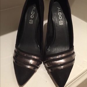 Black Aldo Pumps with Silver Accents - $15